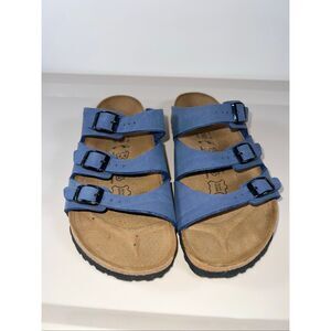Birkis by Birkenstock’s size 40